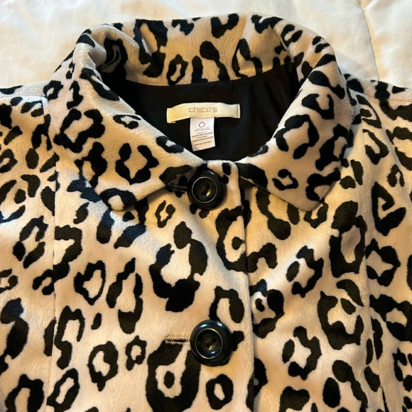Chico’s Faux Fur Leopard Print Swing Jacket Coat Animal Print size 0- Small - Picture 2 of 8
